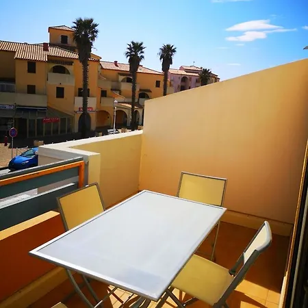 Apartament Les Arenes - Port - - Terrasse - Proche Commerces - Confort Leucate