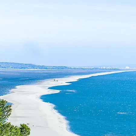 Les Arenes - Port - - Terrasse - Proche Commerces - Confort