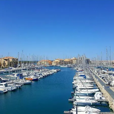 Apartament Les Arenes - Port - - Terrasse - Proche Commerces - Confort