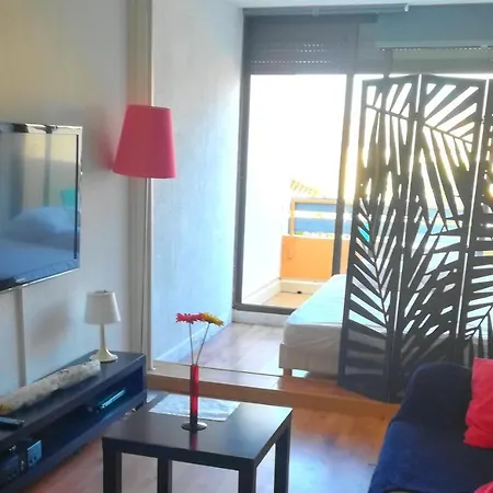 Apartament Les Arenes - Port - - Terrasse - Proche Commerces - Confort *