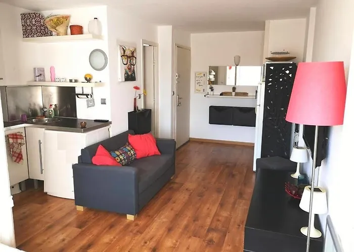 Les Arenes - Port - - Terrasse - Proche Commerces - Confort Διαμέρισμα *